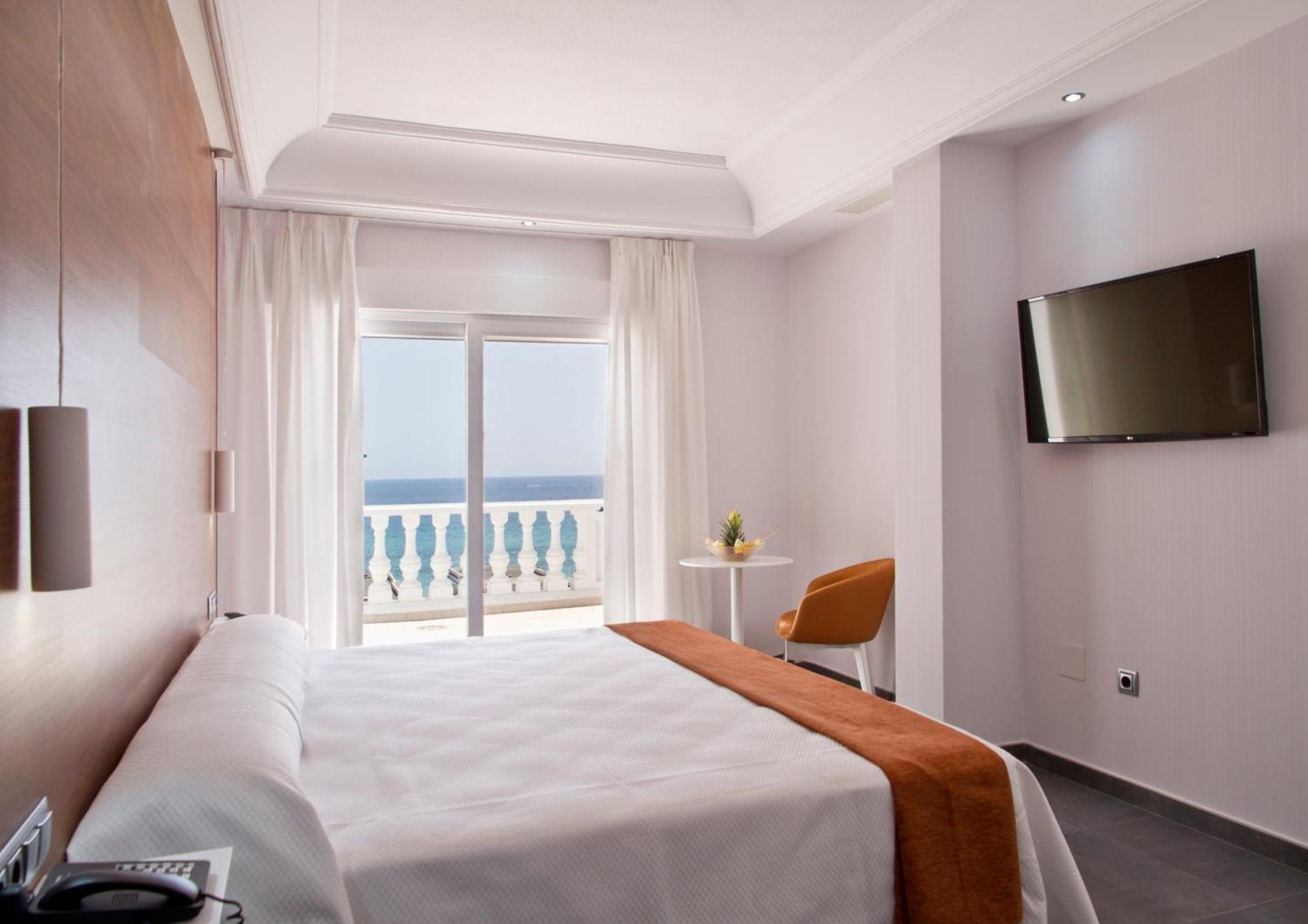 Hotel Los Delfines La Manga del Mar Menor Dış mekan fotoğraf